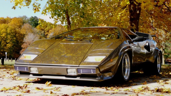 lamborghini cave 22