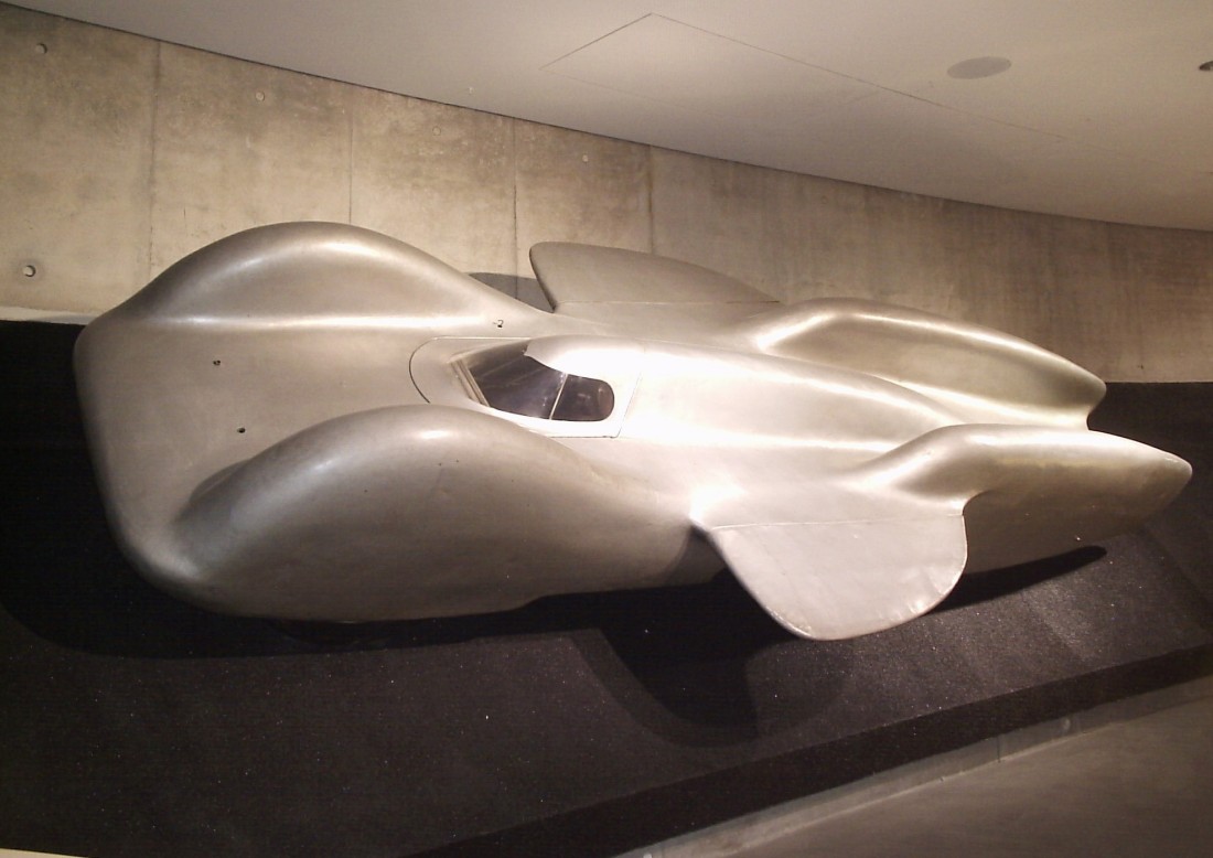 t80 Mercedes-Benz T80