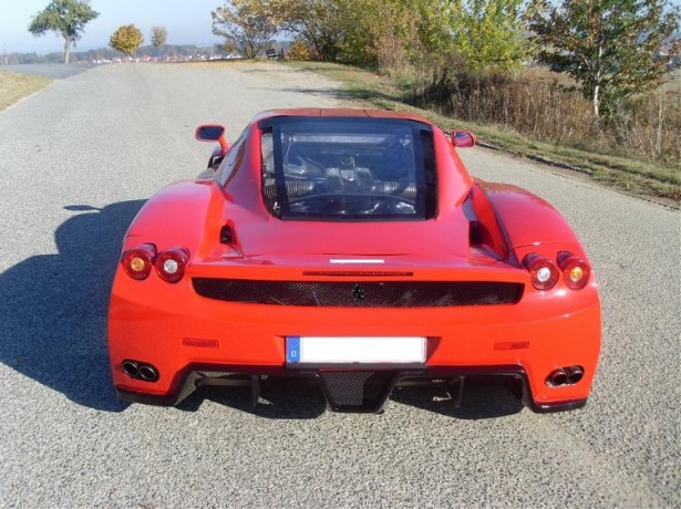 Ferrari-Enzo-Replica-06