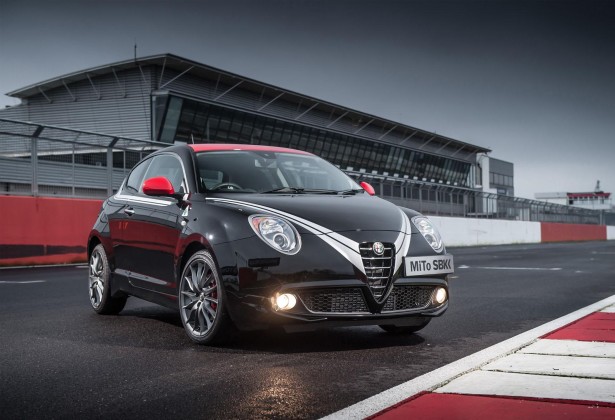 Alfa_ Mito SBK _ stunt 05