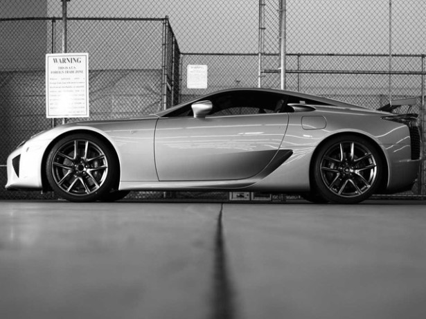 Lexus LFA