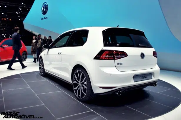 Volkswagen Golf GTI 2
