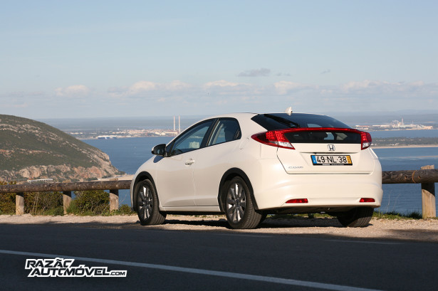 Honda Civic 1.6 2013 8