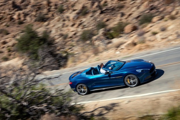 Novo-Aston-Martin-Vanquish-Volante-Cabriolet 3