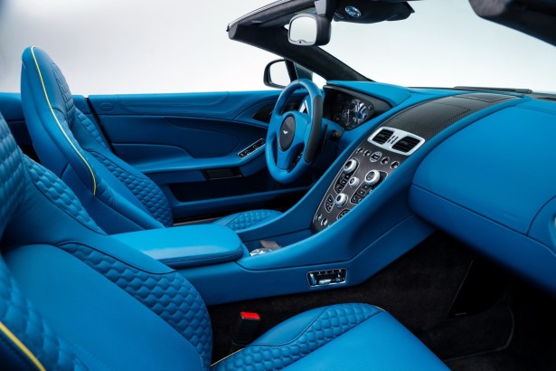 Novo-Aston-Martin-Vanquish-Volante-Cabriolet 9