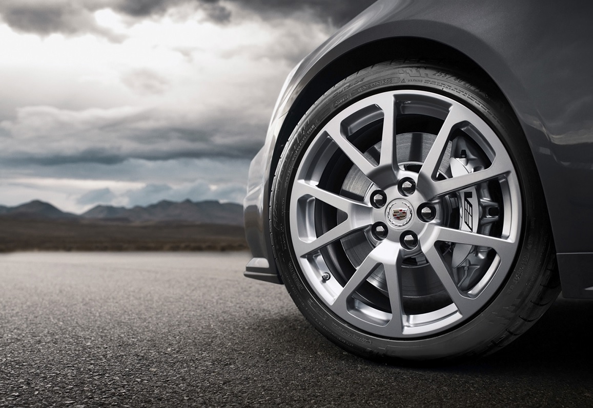 Cadillac CTS-V Coupé: O Muscle Car mais "Sleeper" de sempre