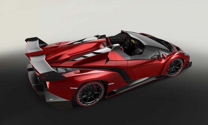 Lamborghini Veneno Roadster 8