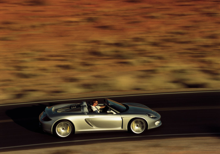 Porsche-Carrera_GT-06