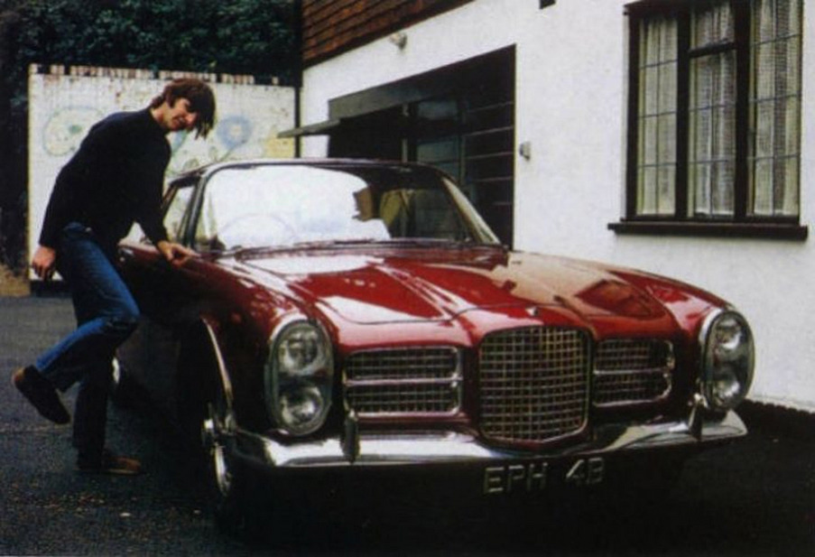 Ringo Starr e o seu Facel Vega Facel II