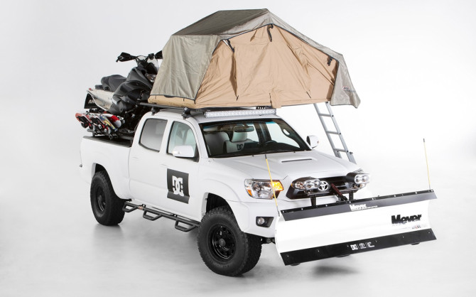 2013-DC-Shoes-Toyota-Tacoma-Studio-3-1280x800