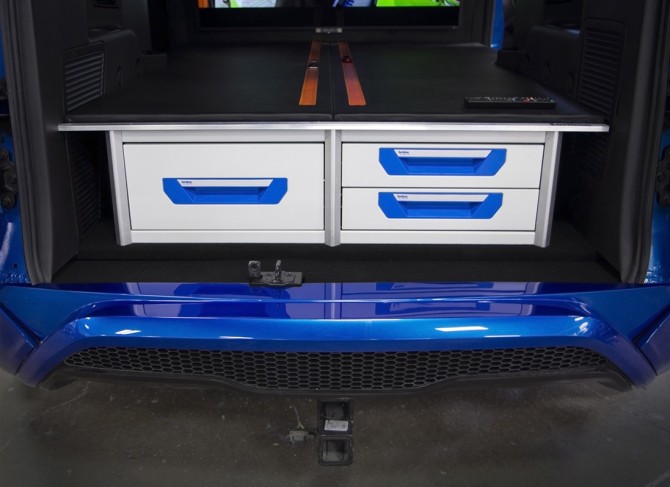 2014-Ford-Transit-Connect-Hot-Wheels-Concept-Interior-Tool-Drawers-1280x800