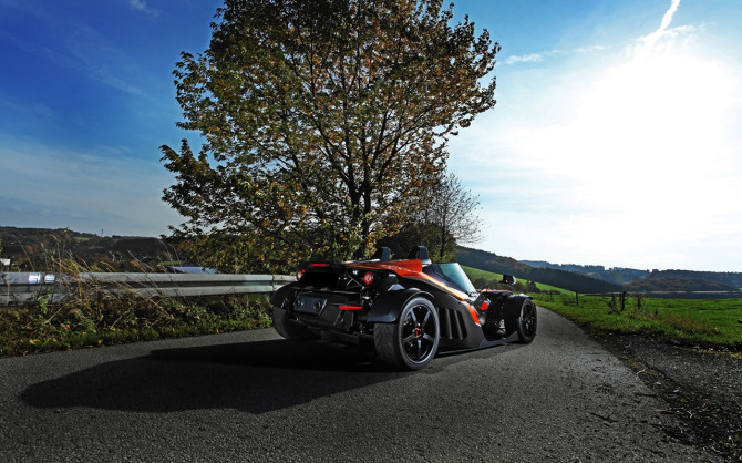 2013-Wimmer-KTM-X-Bow-GT-Static-5-1280x800