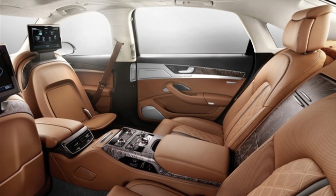 2014-Audi-A8-L-W12-Exclusive-Concept-Interior-3-1280x800