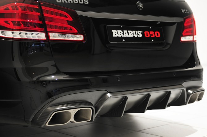 Brabus-850-60-Biturbo-E-Class-11[3]