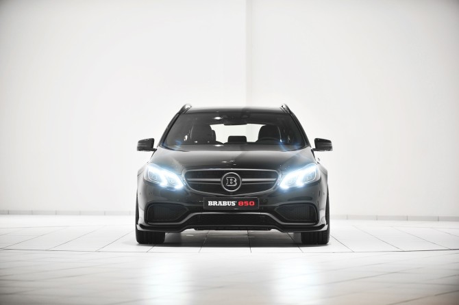 Brabus-850-60-Biturbo-E-Class-3[3]