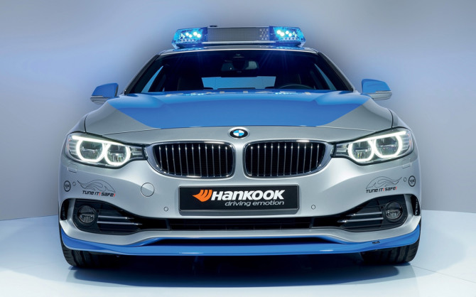2013-AC-Schnitzer-BMW-ACS4-2-8i-Police-Coupe-Static-2-1280x800