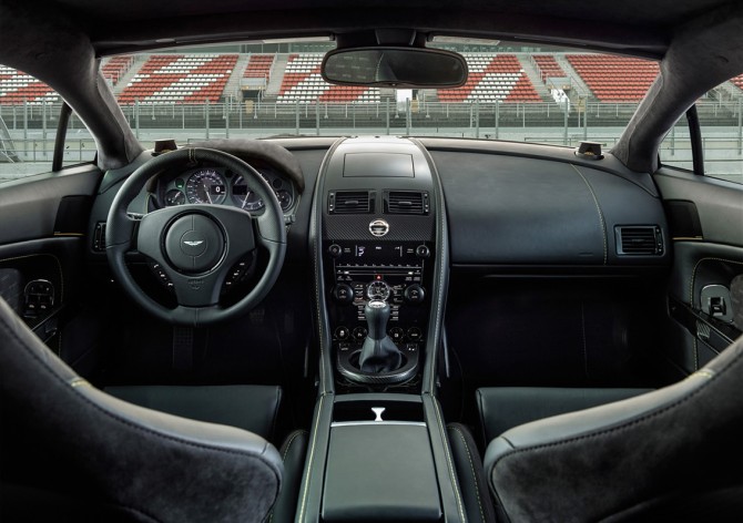 2014-Aston-Martin-V8-Vantage-N430-Interior-2-1280x800