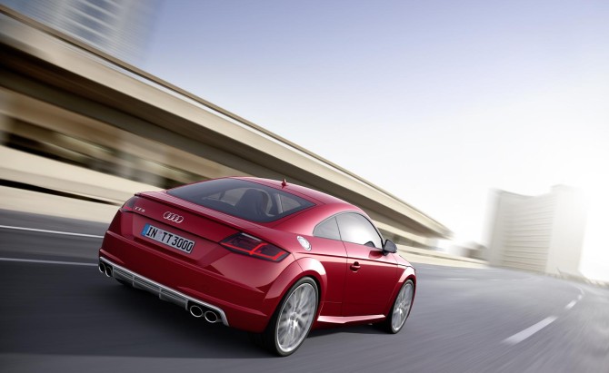 Audi_TT_2014_05