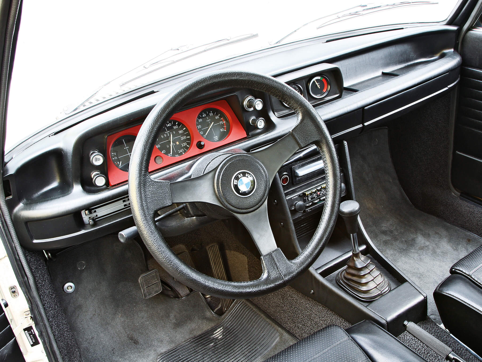 Interior BMW 2002 Turbo