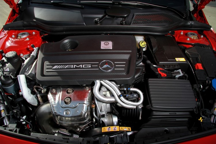 2014-Posaidon-Mercedes-Benz-A45-Engine-1-1280x800
