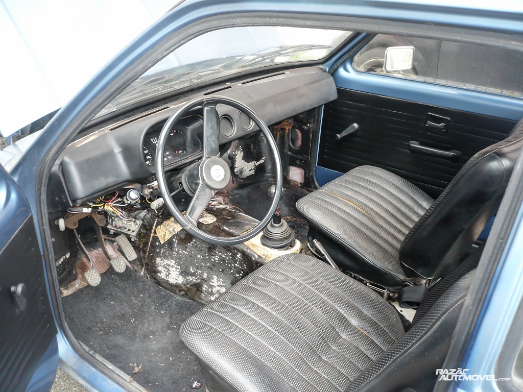 Opel 1204 Sedan 2 portas