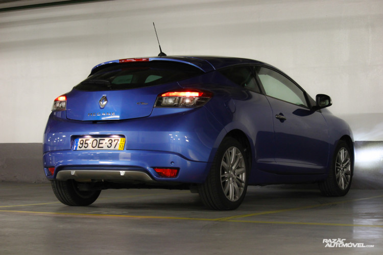 Renault Mégane Coupé 1.6 dCi-2