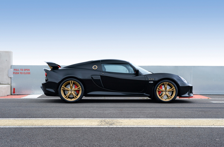 lotus-exige-lf1-1