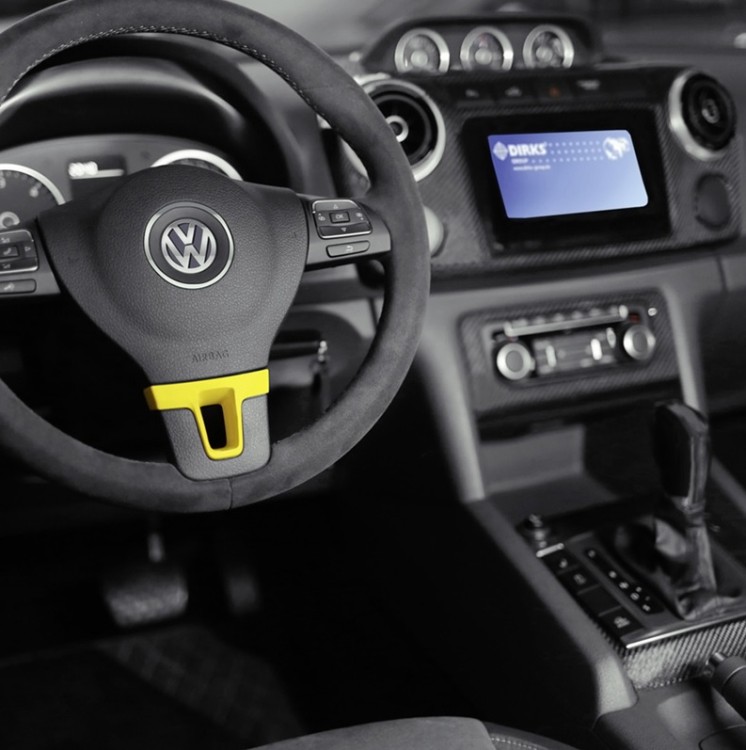 2014-MTM-Volkswagen-Amarok-4-2-TDI-Interior-3-1280x800