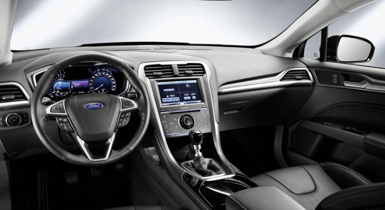 FORD MONDEO 2015 8