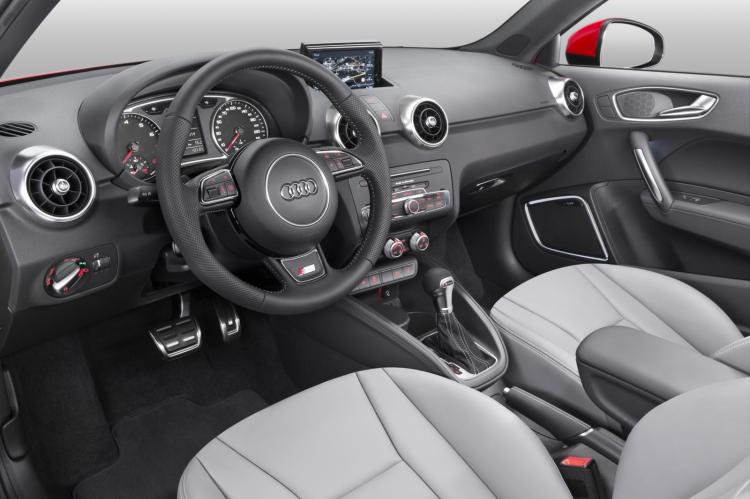 Audi A1 2016 1