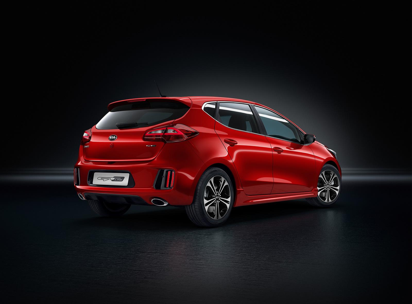 Kia Cee'd GT Line estreia novo motor tricilíndrico turbo