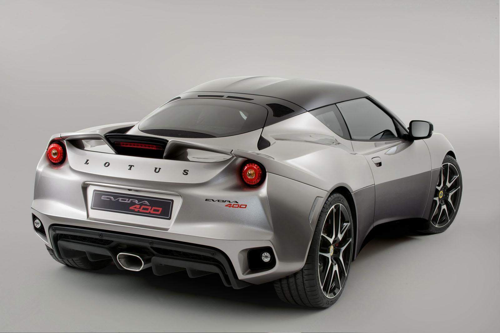 Lotus Evora 400, vista traseira 3/4