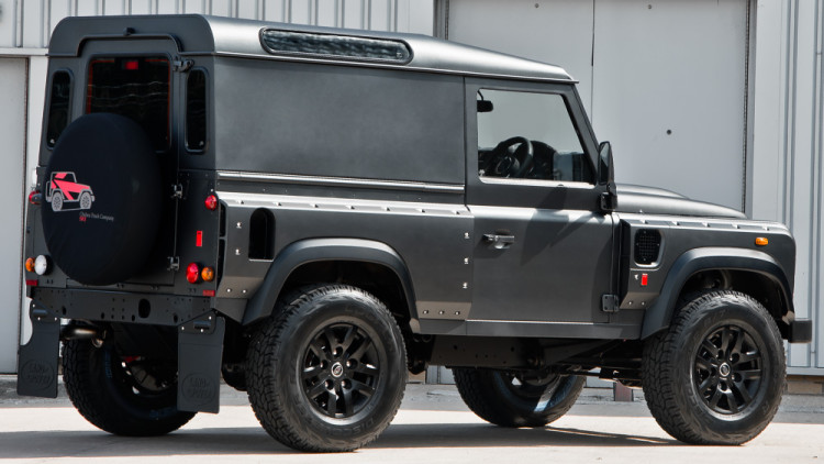 kahn land rover defender 6