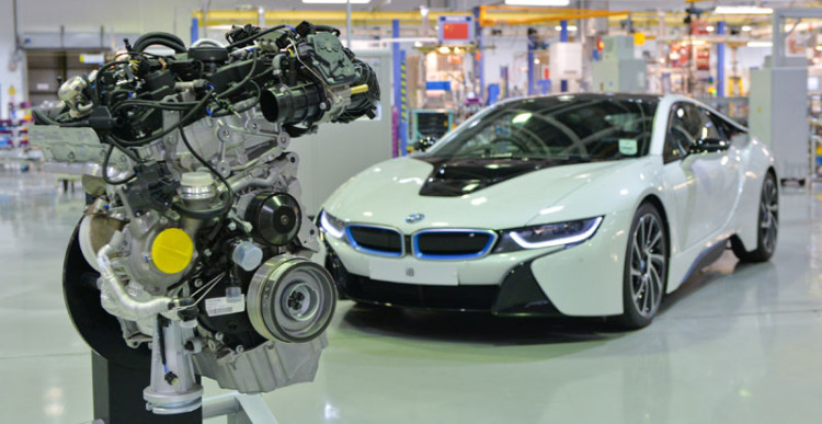 BMW-i8-3-cylinder-engine