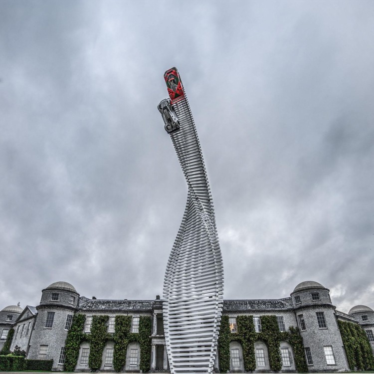 Mazda Goodwood escultura 4