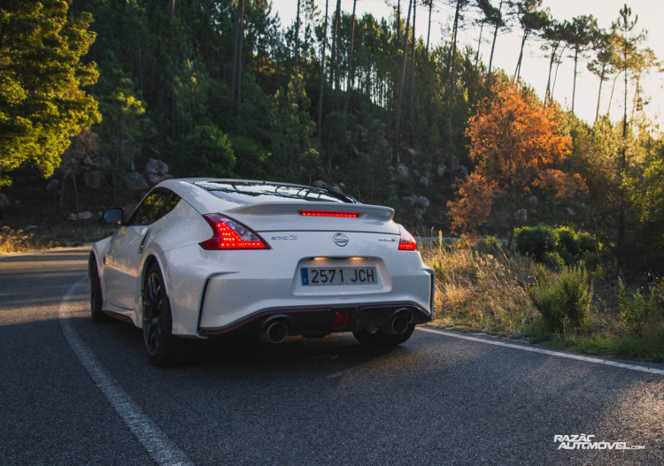 nissan 370 z nismo (1)