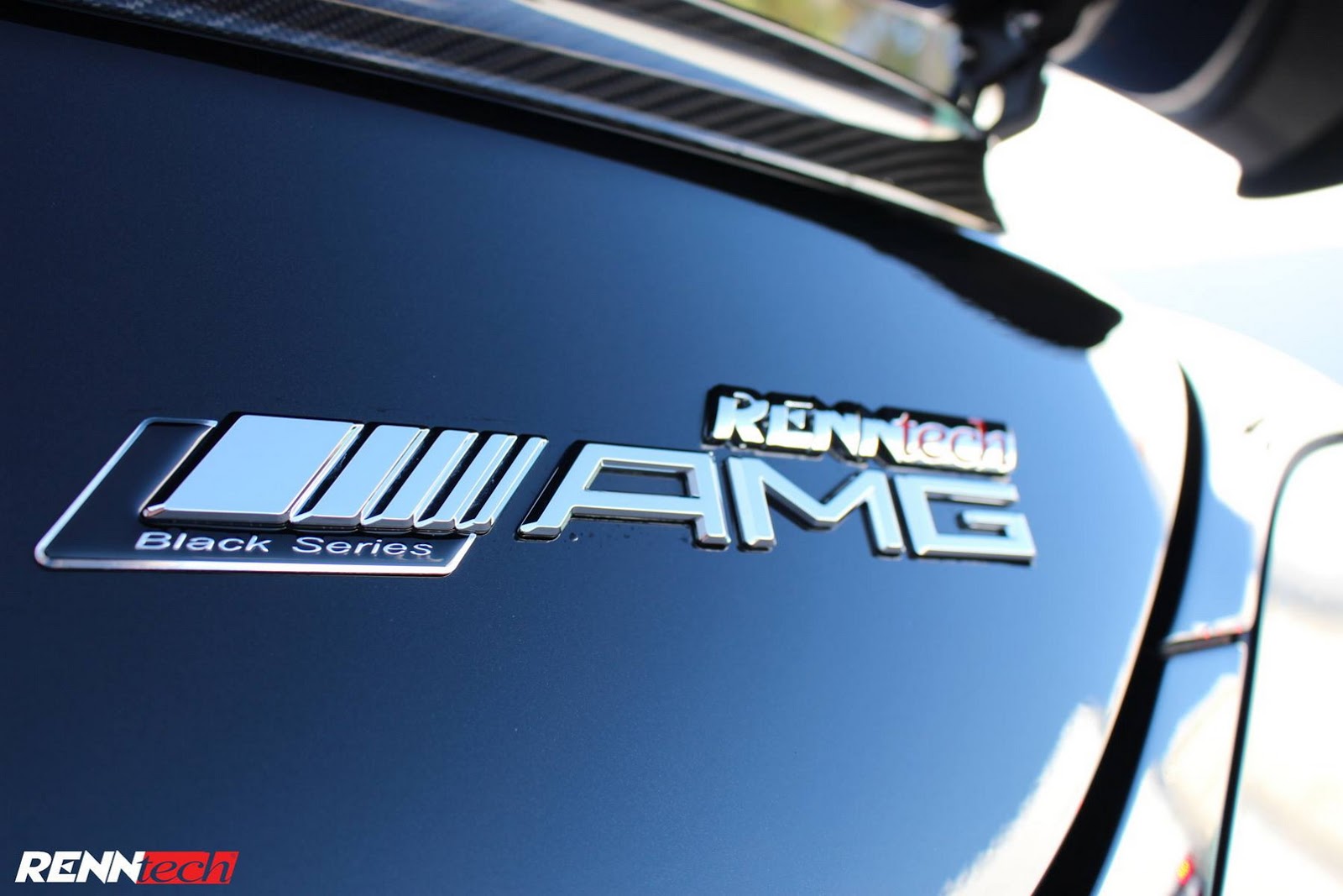 Mercedes-Benz SLS AMG