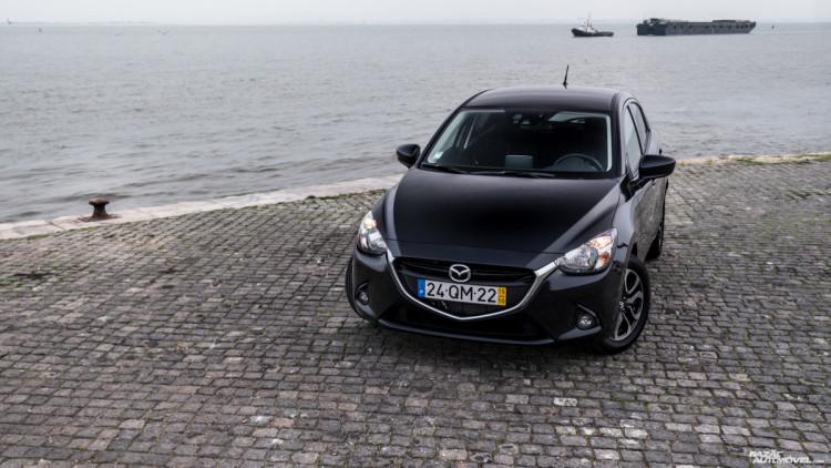 Mazda2 (2)