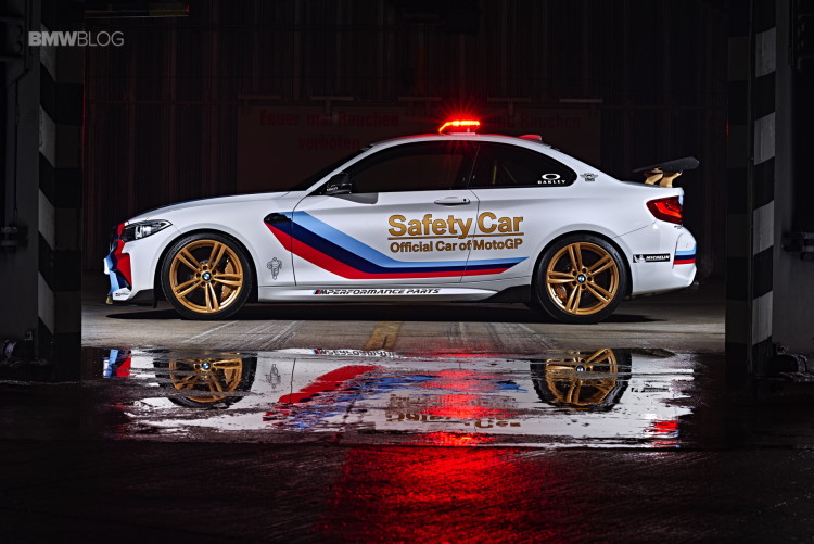 BMW-M2-MotoGP-Safety-Car-29