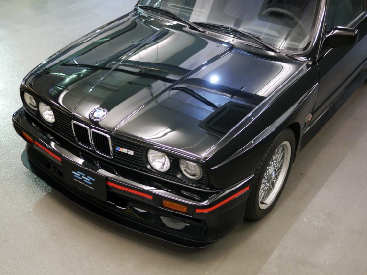 BMW-M3-E30-2