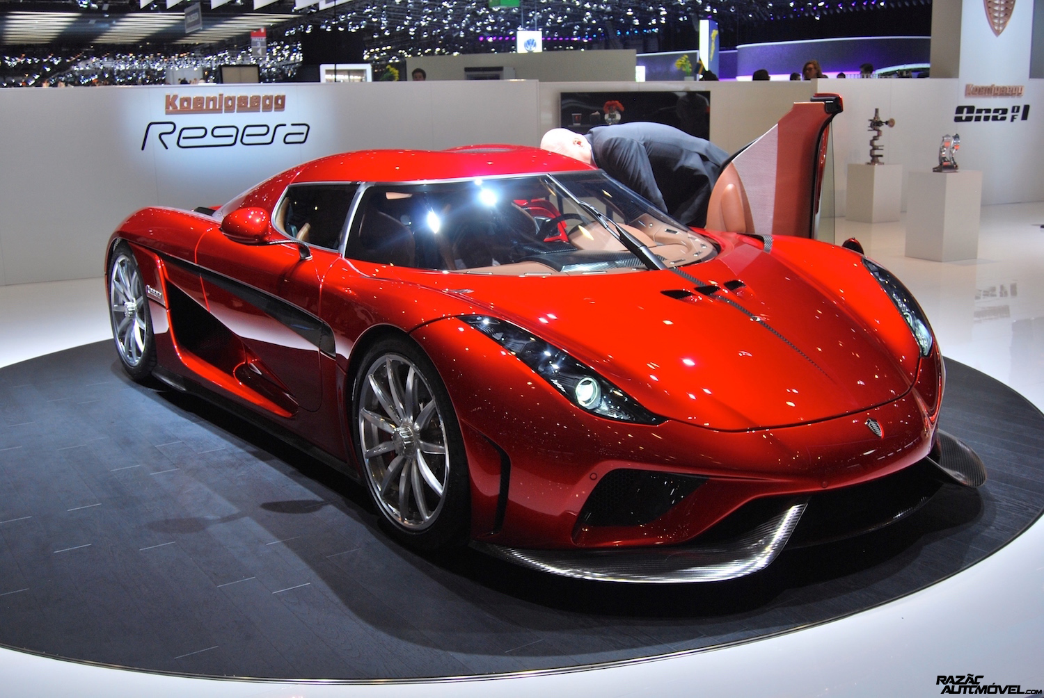 Koenigsegg-Regera_genebraRA-8