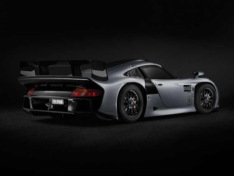 Porsche 911 GT1 Evolution (2)