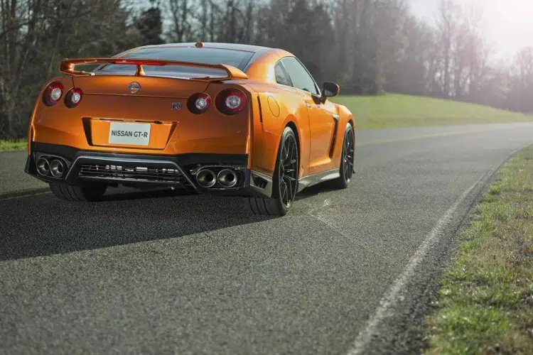 nissan gtr 2017 3