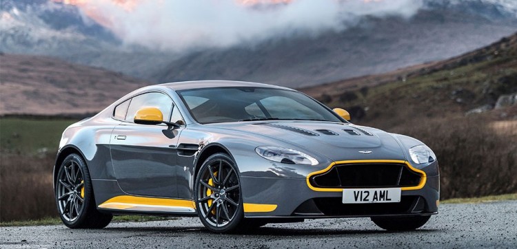 Aston Martin V12 Vantage S (1)