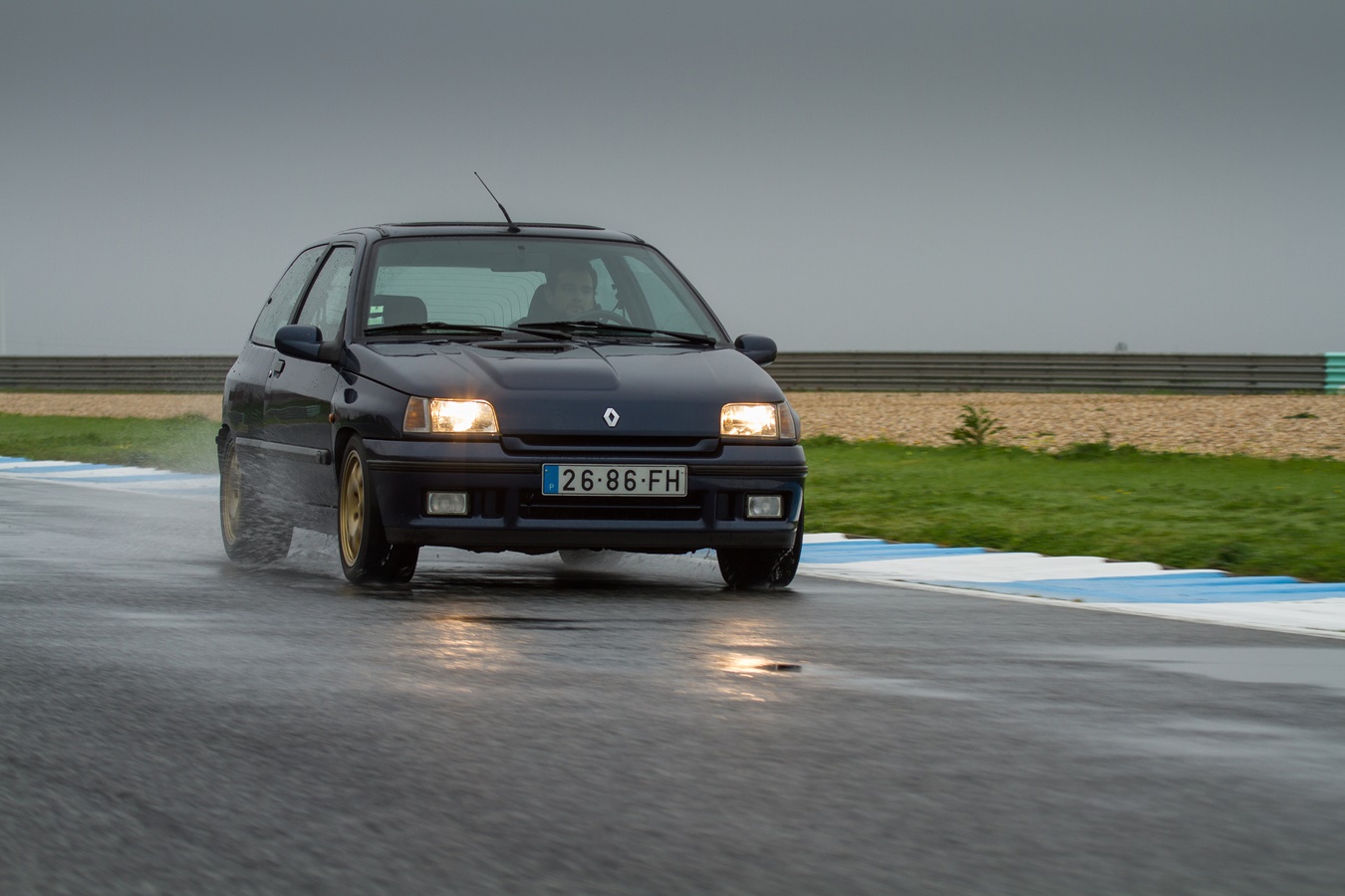 Renault Clio Williams (11)