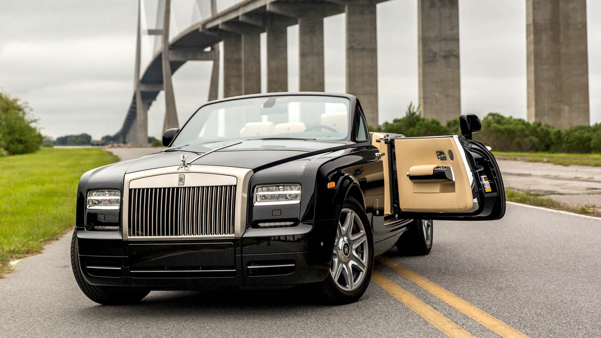 Rolls-Royce Phantom Drophead