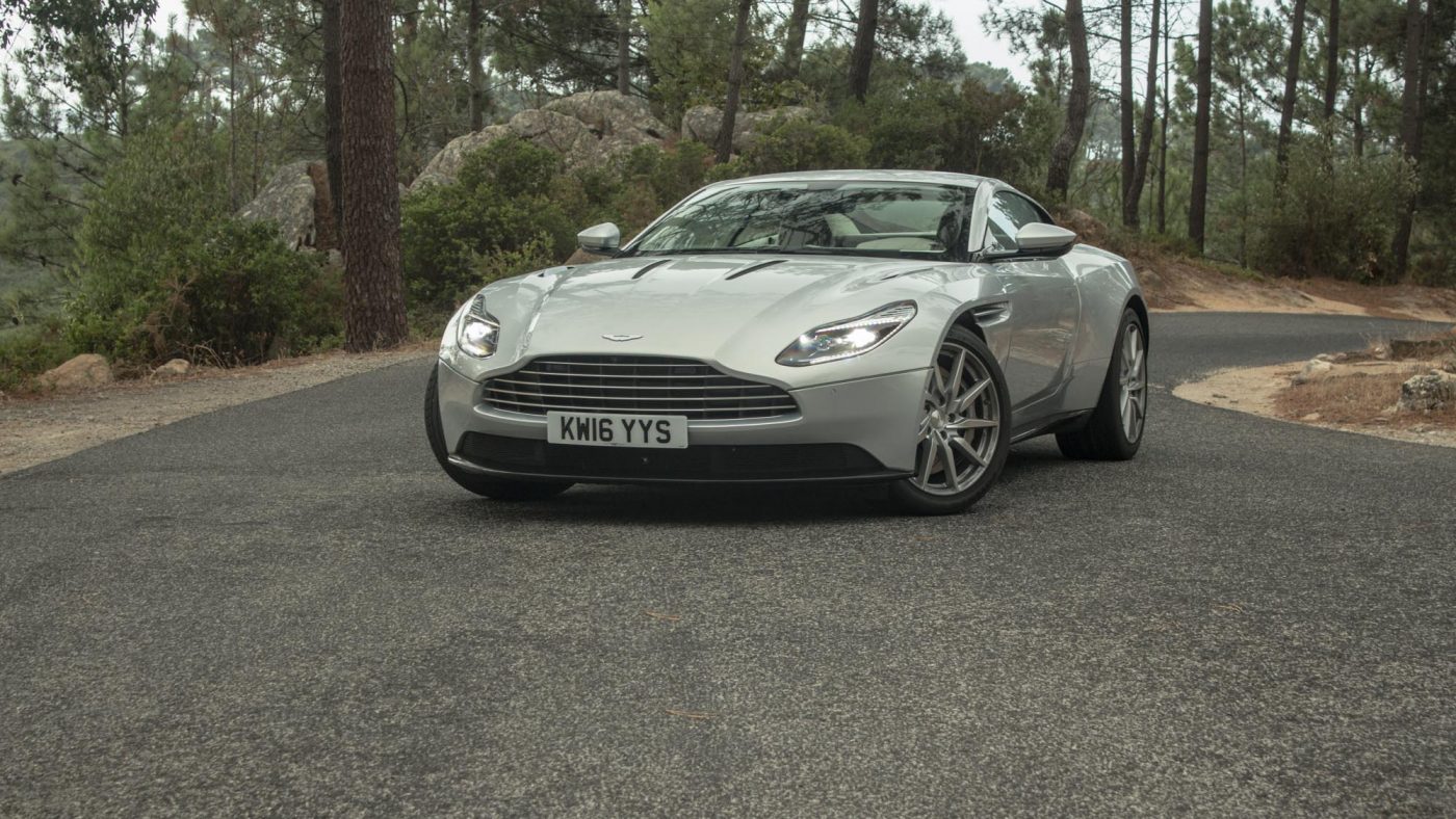 Aston Martin DB11