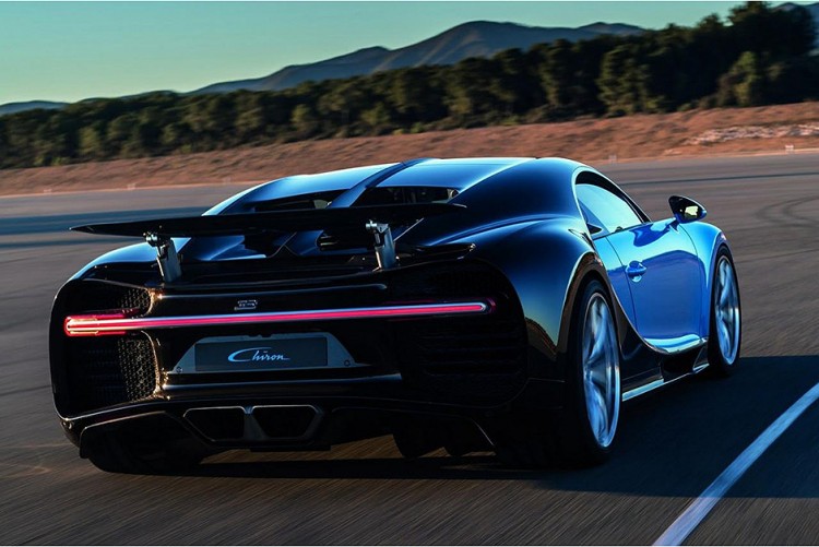 bugatti-chiron-velocidade-2