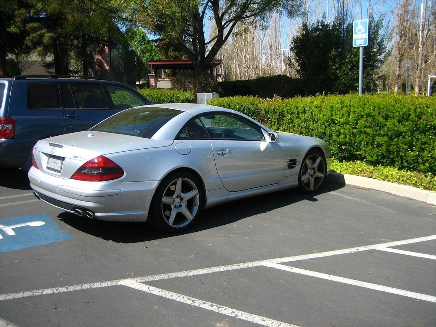 Mercedes-Benz SL55 AMG