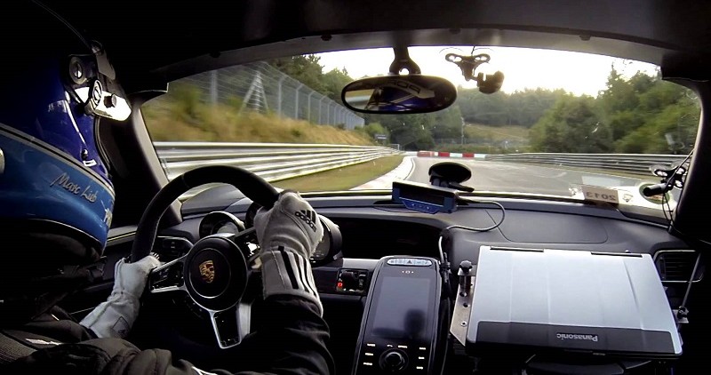 piloto nurburgring